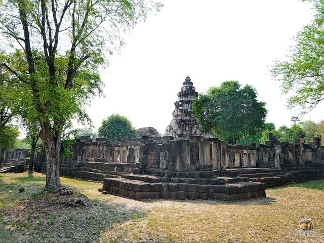 ปราสาทพนมวัน ปราสาทเก่าแก่แห่งเมืองโคราช