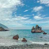 「中之浦海岸：優美海岸風光，舒適海水浴場」