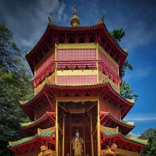 Wat Tham Suea