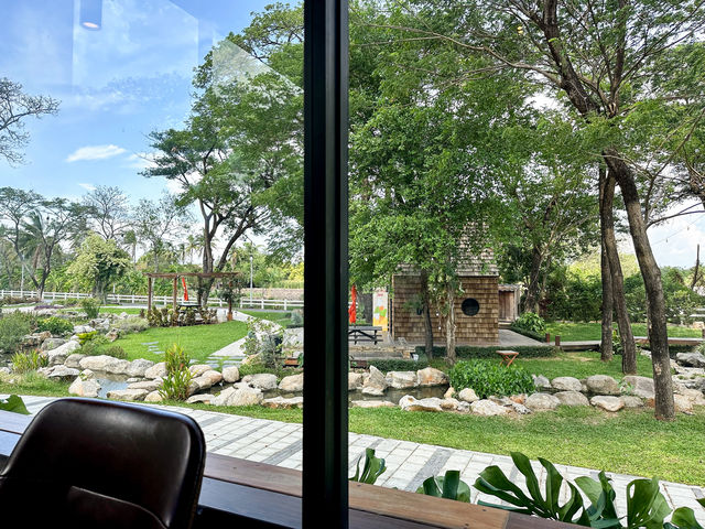 คาเฟ่บรรยากาศดี อู่ทอง สุพรรณบุรี