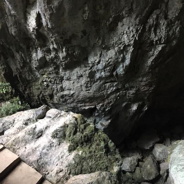 Lumiang Burial Cave in Sagada 