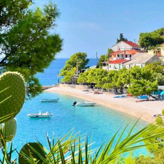Bratus Beach