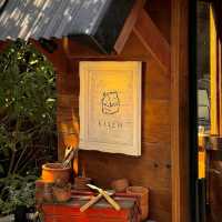 Ellen cafe house