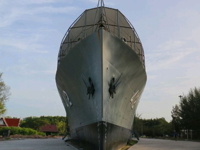 เที่ยวชมเรือรบหลวงประแส