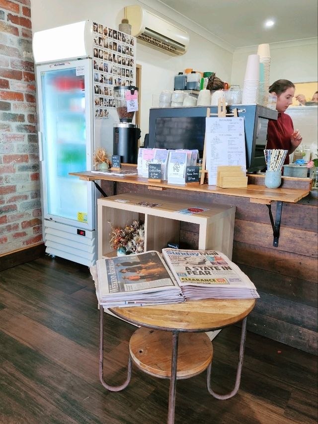 🇦🇺 Popular Neighbourhood Cafe in Witta, Queensland