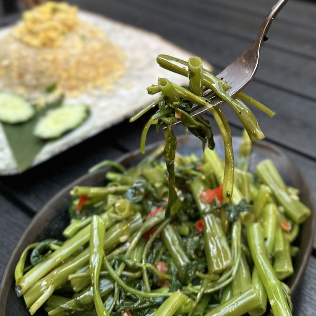 銅鑼灣鬧市下Chill嘆泰國菜