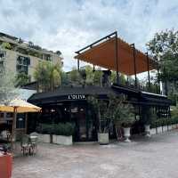 คาเฟ่และร้านอาหารอิตาเลี่ยน