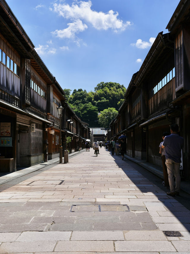 【金沢】江戸時代の風情が残る、ひがし茶屋街へ