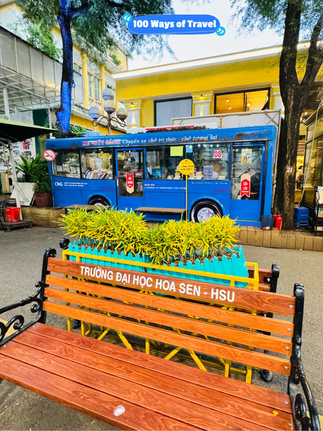 🇻🇳 Ho Chi Minh City Book Street