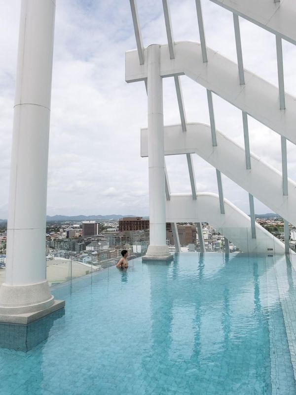Arbour Hotel Pattaya ที่พักสระว่ายน้ำวิวสุดปัง