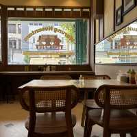Indonesian Delights: A Gastronomic Adventure at Wareqpol