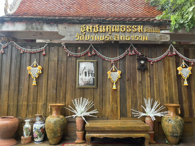 ตลาดน้ำปีกกา หลวงพ่อปานองค์ใหญ่
