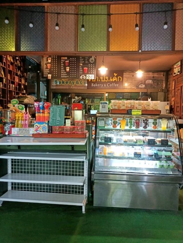 ร้านอาหารไทยสุดแซ่บย่านลาดกระบัง "ร้านป้าเภา"