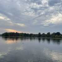 倫敦肯辛頓公園：在都市中的綠意悠遊
