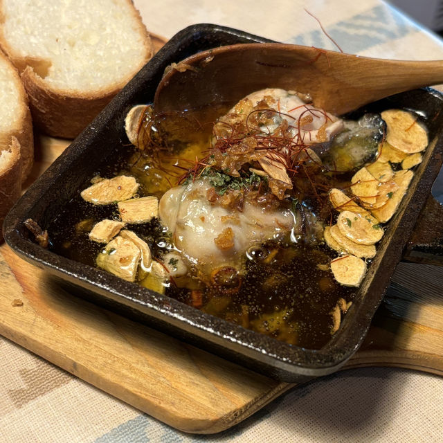 【大阪・心斎橋】牡蠣を使った料理を楽しめる「心斎橋酒場 叶えや」