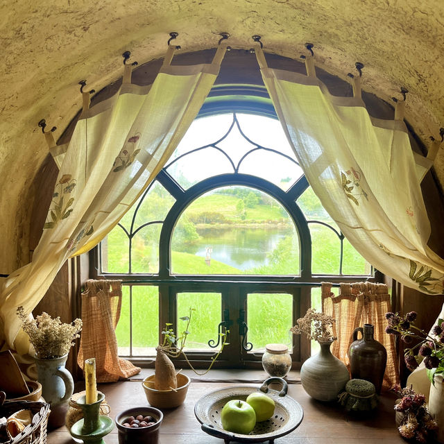 ✨ Discover the Magic of Hobbiton! ✨