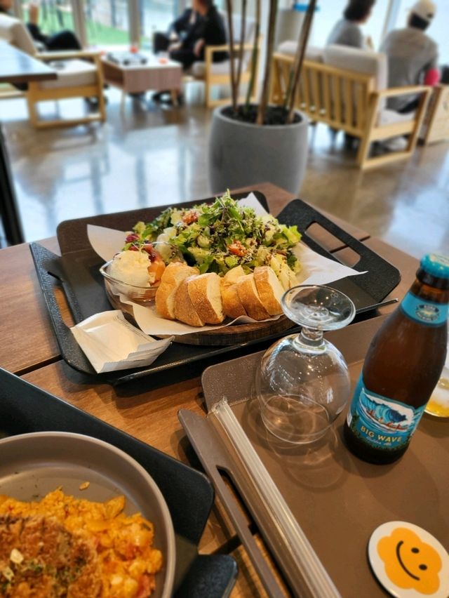 야외테라스도 멋진 힐링 정원카페