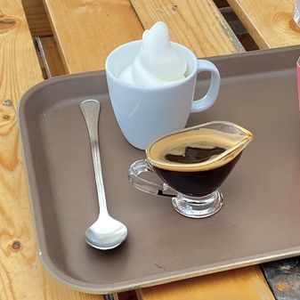 해변의 감성이 그대로. 대천해수욕장 추천카페 - 코랄커피