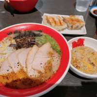 《熊本day1》：從勝烈亭豬排到黑蒜拉麵，純正日式美味探索