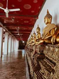 กราบพระนอน ณ วัดโพธิ์ 🙏🙏