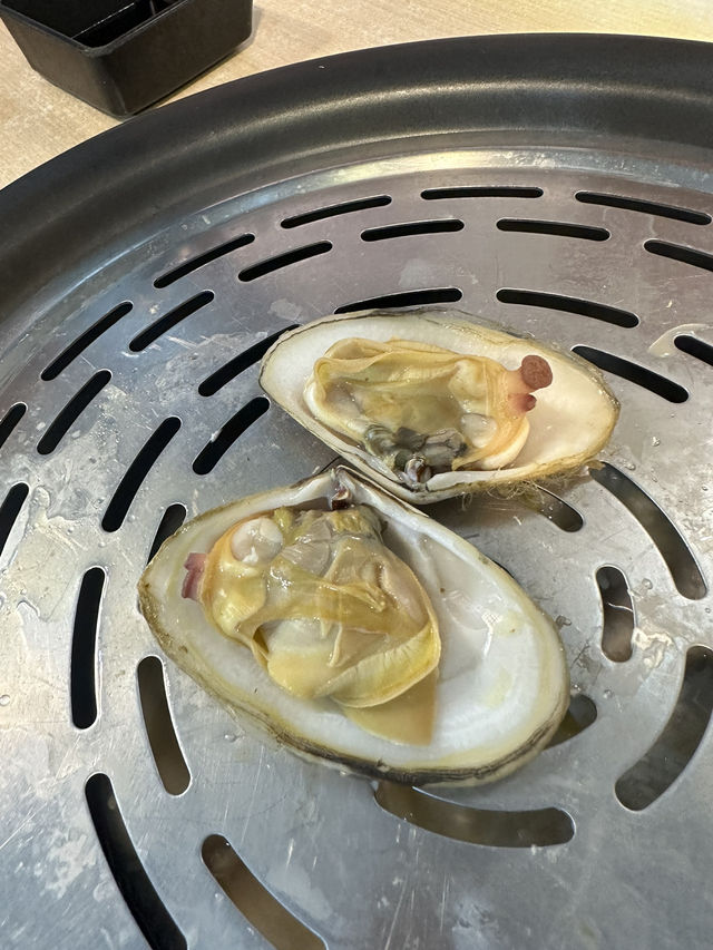 為食妹與浣熊到九龍城品嚐豪華海鮮盛宴粥底鍋