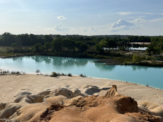 Bintan Resorts - Mainly for Tourist 