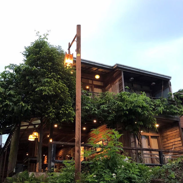 Suneta Hostel Chiangkhan 🏨🪑✨