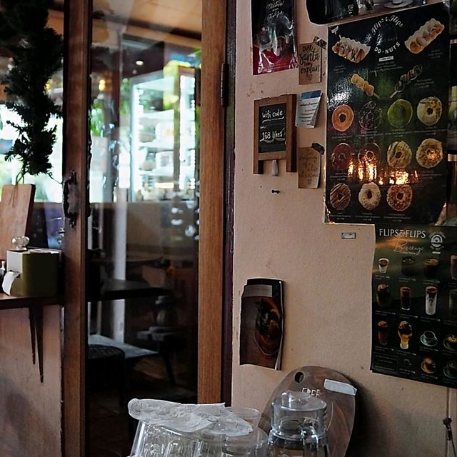 泰國清邁_Flips & Flips_隱密甜甜圈專賣店