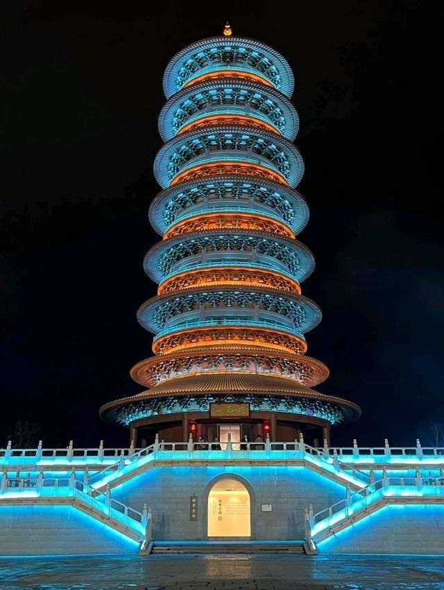 婺女飛天、懸空金閣，新興網美打卡勝地：婺女州度假區
