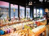 ก.ไก่ ร้านของฝากผลิตภัณฑ์โลคอลเมืองระนอง