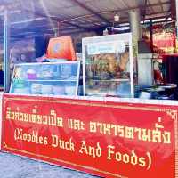 ก๋วยเตี๋ยวเป็ด-ตามสั่งร้านอร่อยเจ้าดัง ราคาไม่แพง