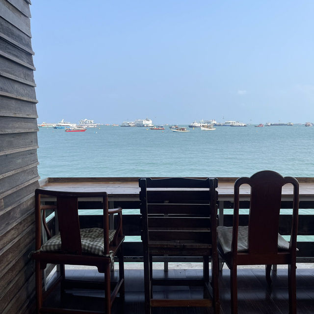  Banlay Home Cafe 