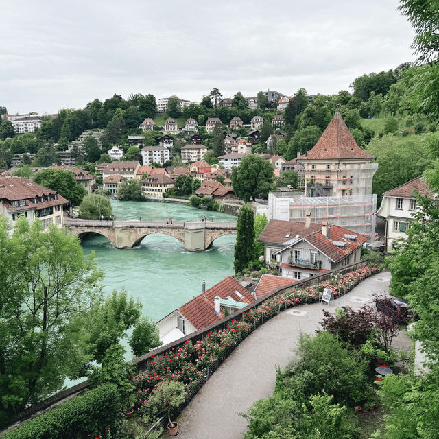 瑞士 🇨🇭 伯恩｜一生人必須拜訪一次 阿勒河