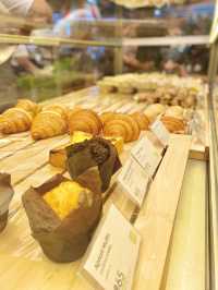 ชาผลไม้ตัวดัง Naixue Tea & Bakery