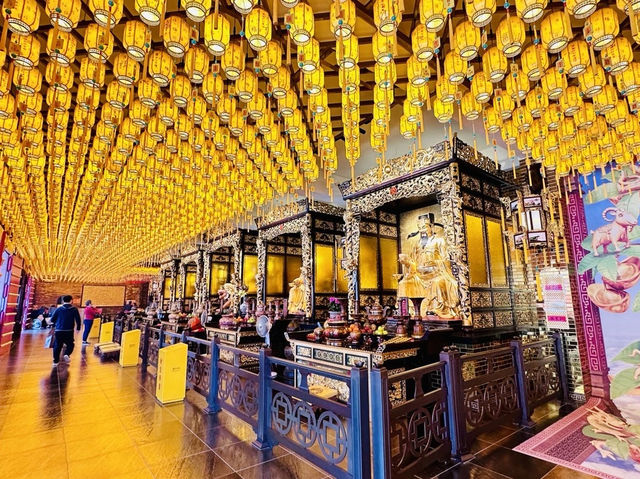 🇭🇰 圓玄學院 參觀古式廟堂！