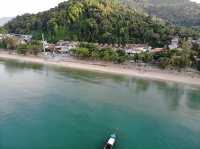 Dive into Paradise: Exploring the Vibrant Waters of Pulau Tioman at Kampung Salang 🌊🐠
