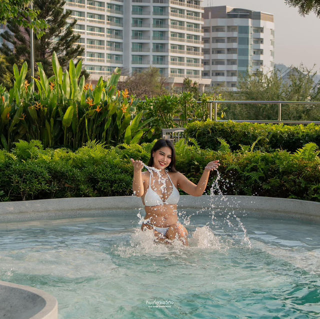 ควงแฟนไปดินเนอร์หาดส่วนตัวที่ S.Sriracha hotel
