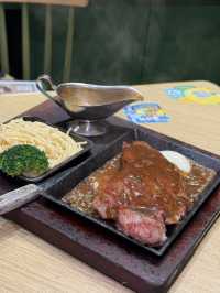 香港情懷．人氣老字號車仔麵店