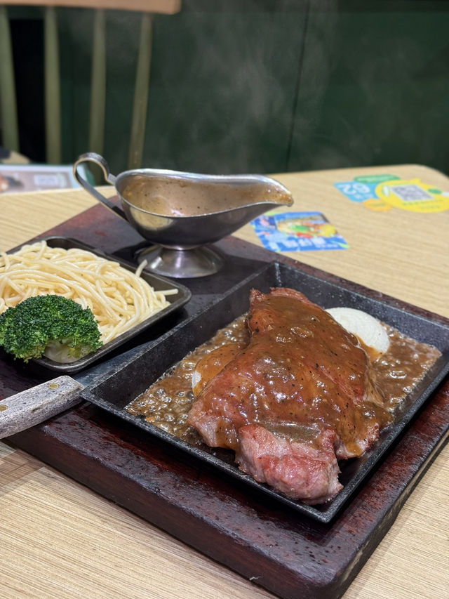 香港情懷．人氣老字號車仔麵店