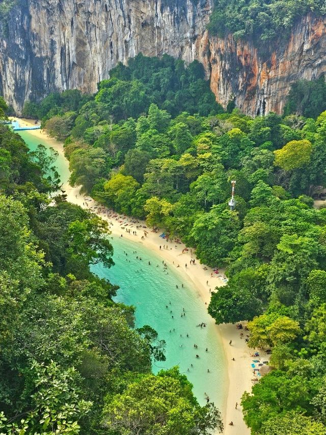 A Romantic Escape to Hong Island: Sunset, Snorkeling, and Serenity