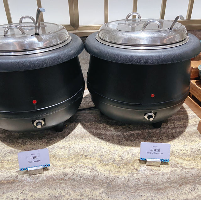 西安美居酒店早餐豐盛多樣！
