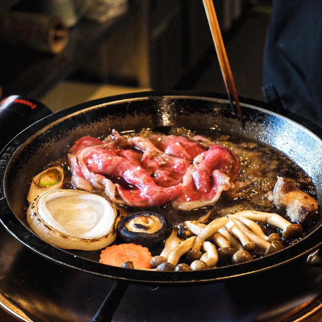 HITORI Chef Table สุกี้ยากี้สุดพรีเมียม
