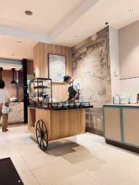 Warm Hotel in Bangkok