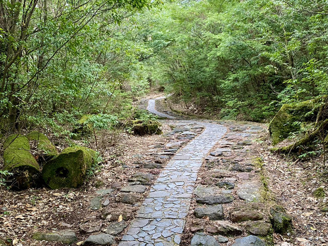 Onami Lake วิวทะเลสาบบนปากปล่องภูเขาไฟสำหรับสายลุย