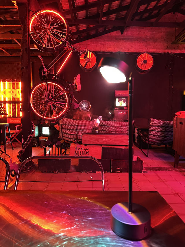 Hidden Gem💥KRN@JB💥Fusion Retro Themed Café Hidden Gem💥KRN@JB💥Fusion Retro Themed Café