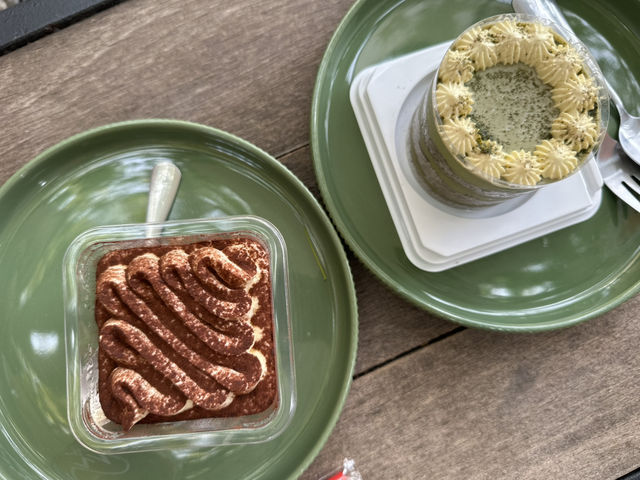 Sleepless Slowbar Coffee สโลว์บาร์สุดชิคในแปดริ้ว
