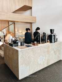 riion chiang mai cafe | stay | gallery . 🤍✨