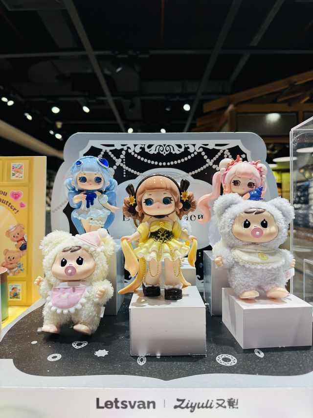 Color Pop Wonderland for Toy Lovers