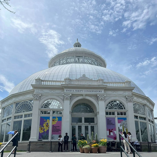 A Day at the New York Botanical Garden: A Bronx Escape