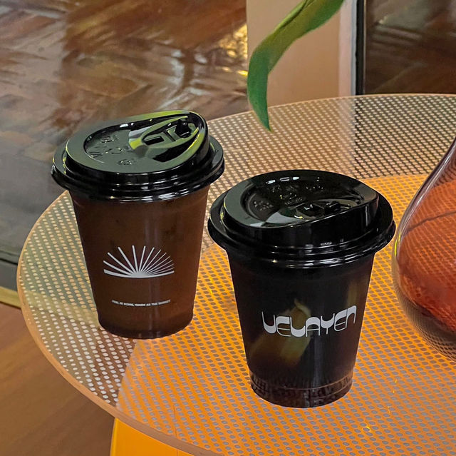 𝗩𝗲𝗹𝗮𝘆𝗲𝗻 🏠 โฮมคาเฟ่วินเทจเปิดใหม่ที่นนทบุรี